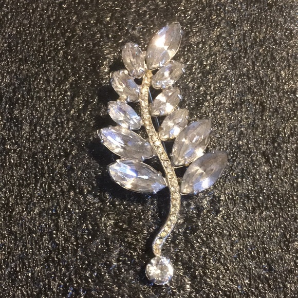 VTG Kramer New York Clear Marquis Rhinestone Pave Silver Brooch Pin Signed - Picture 4 of 16